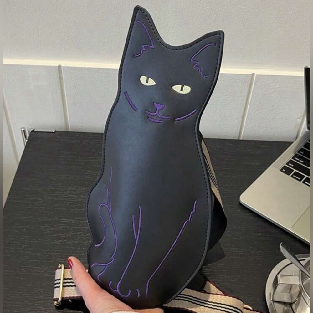 Black Cat-Shaped Crossbody Bag